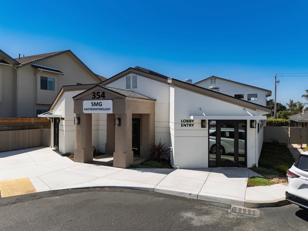 Exterior view of SMG Gastroenterology building with lobby entry, located at 354 on a sunny day.