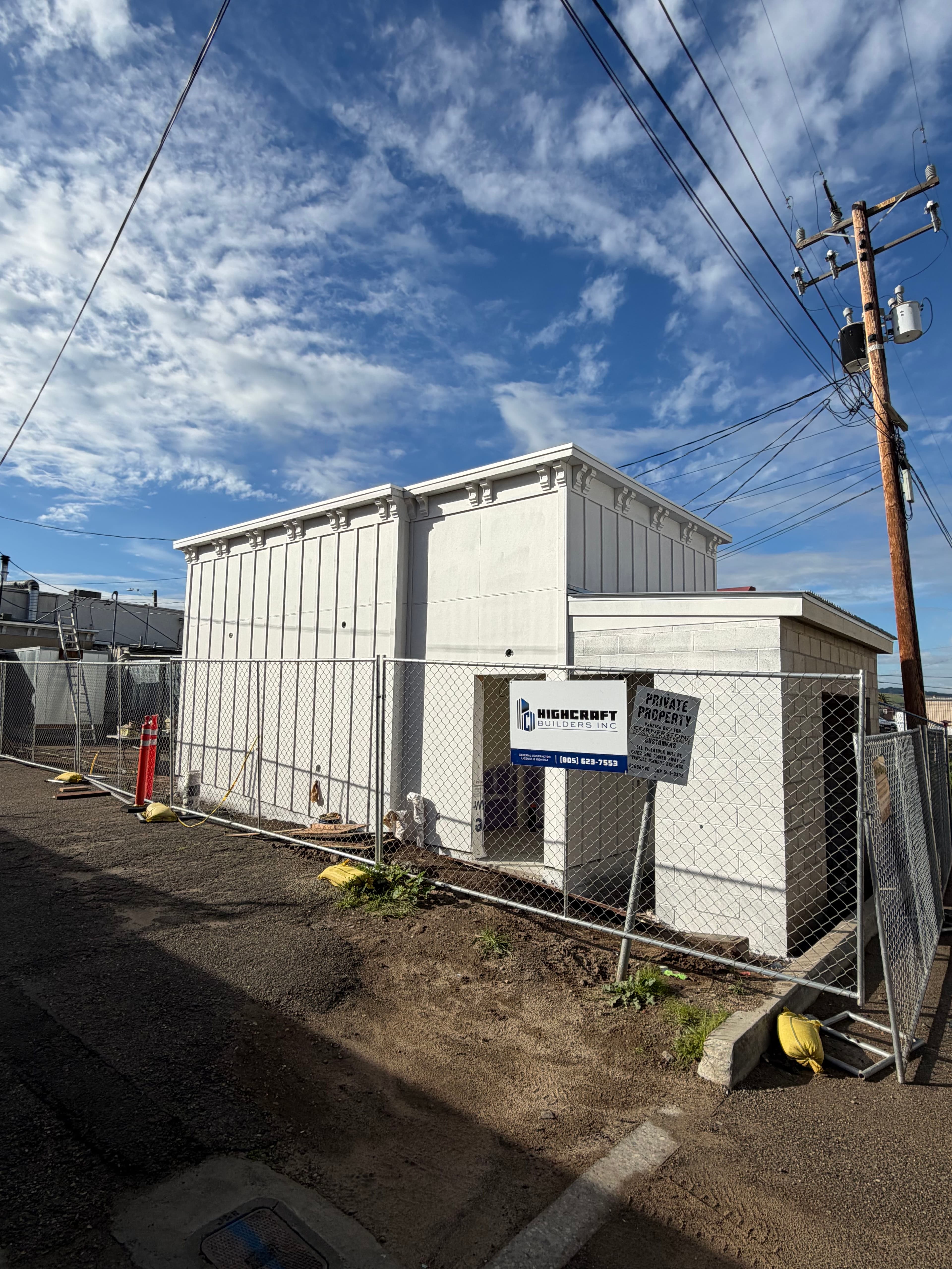 Project Building a Culinary Haven - New Restaurant Kitchen and Outdoor Courtyard image